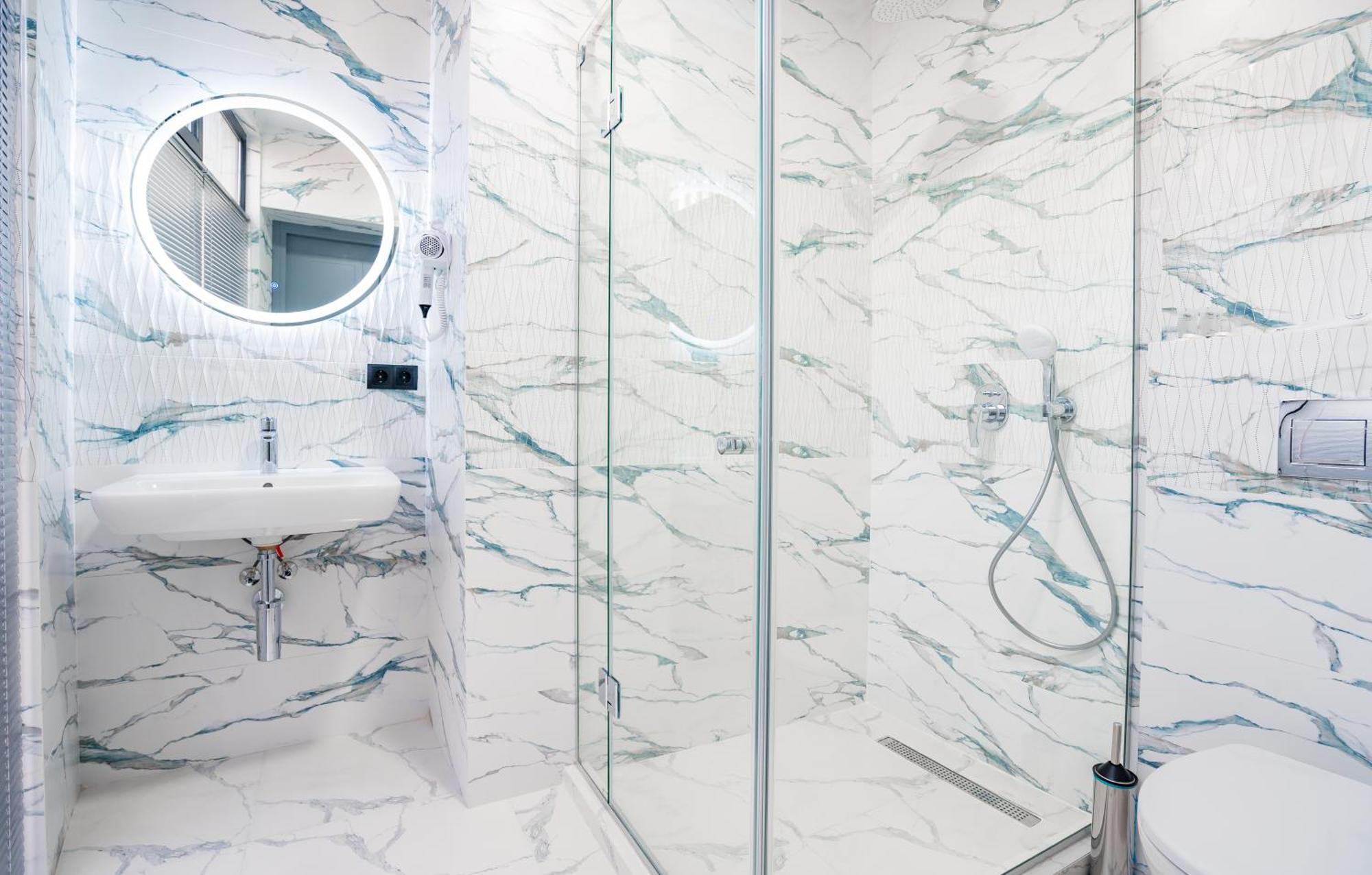 Luxury X By Umbrella Aparthotel Тбилиси Екстериор снимка