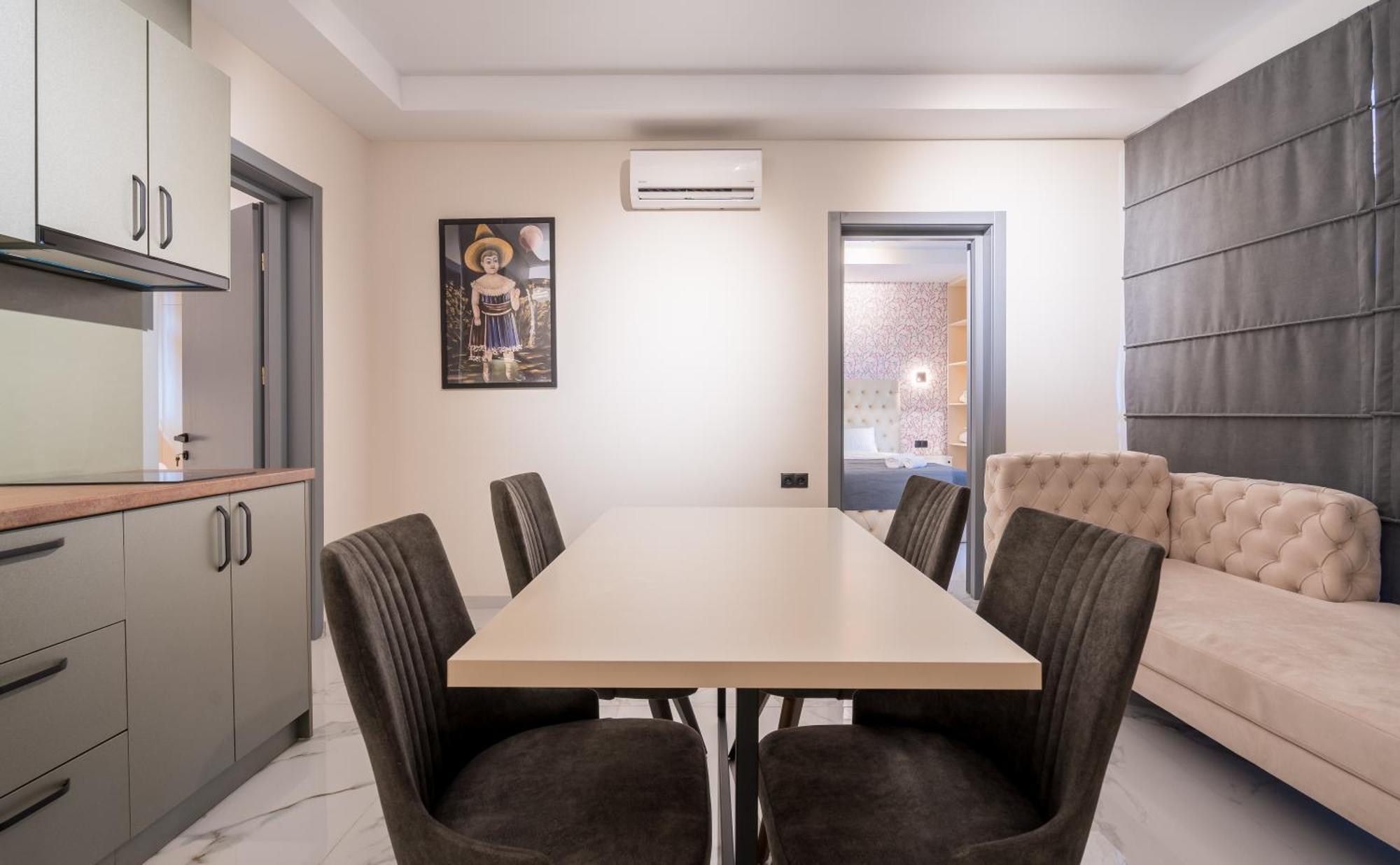 Luxury X By Umbrella Aparthotel Тбилиси Екстериор снимка